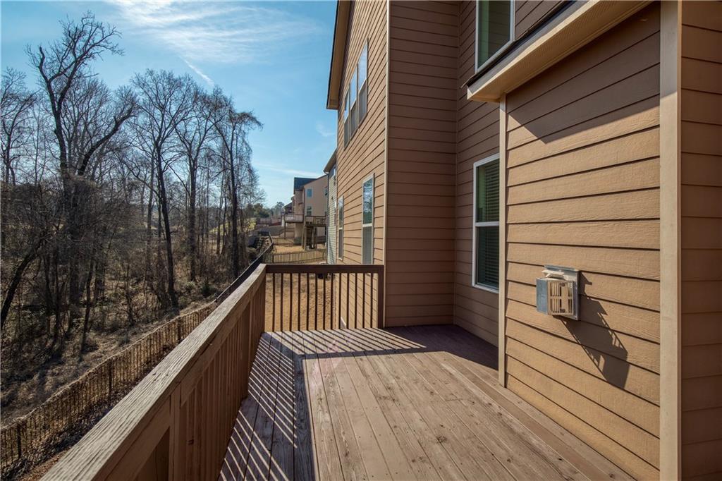 6120 Bluff Heights Drive