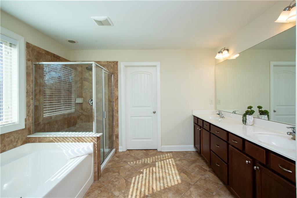 6120 Bluff Heights Drive