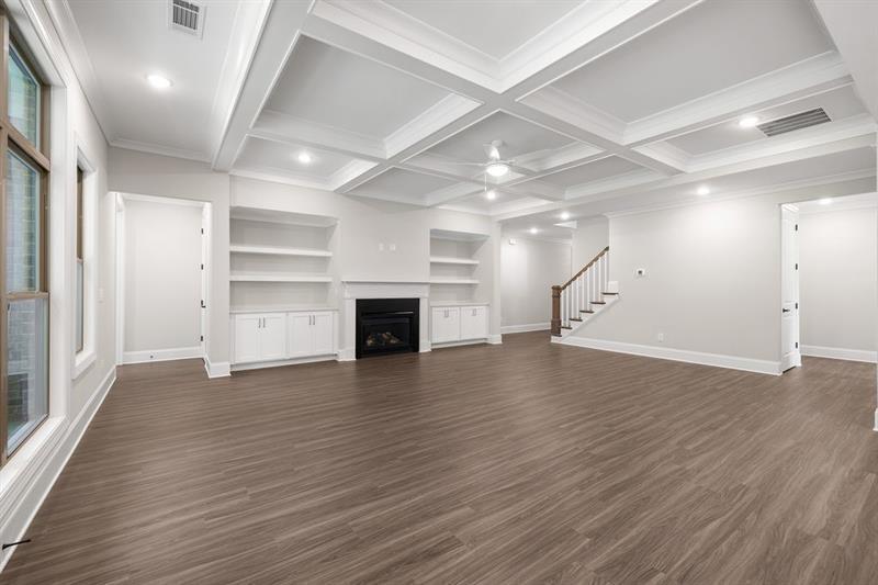 2250 Thames Court