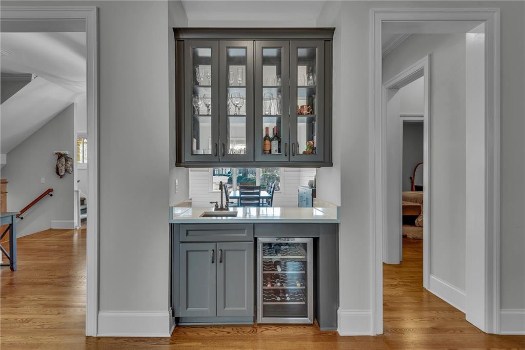 165 Highland Oaks Court