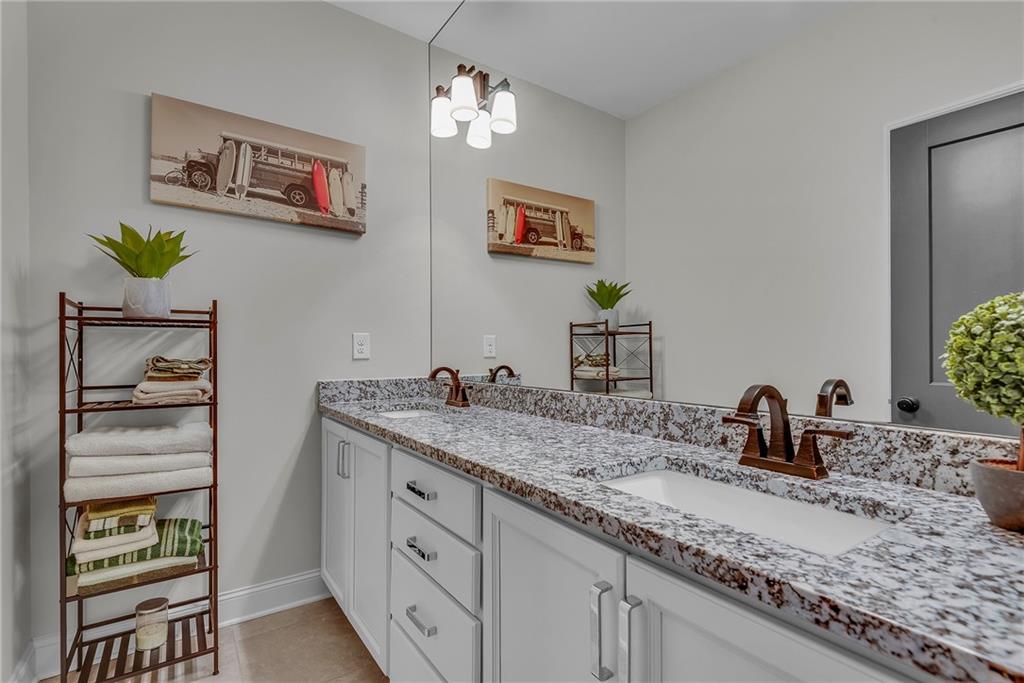 165 Highland Oaks Court