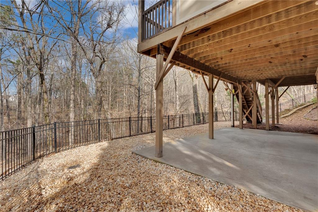 165 Highland Oaks Court