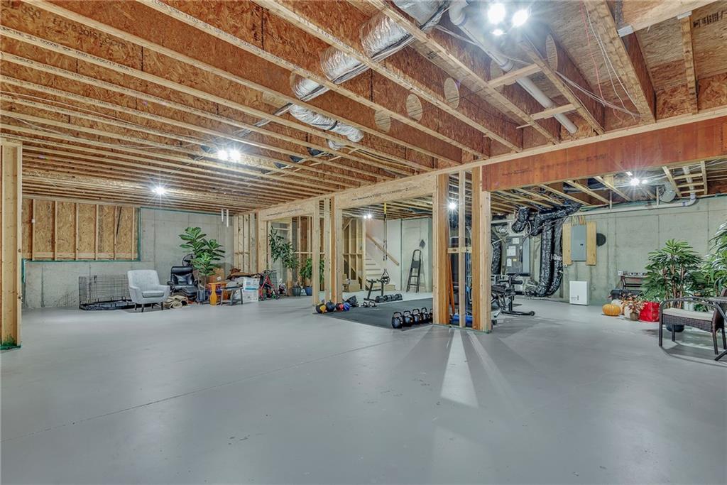 165 Highland Oaks Court