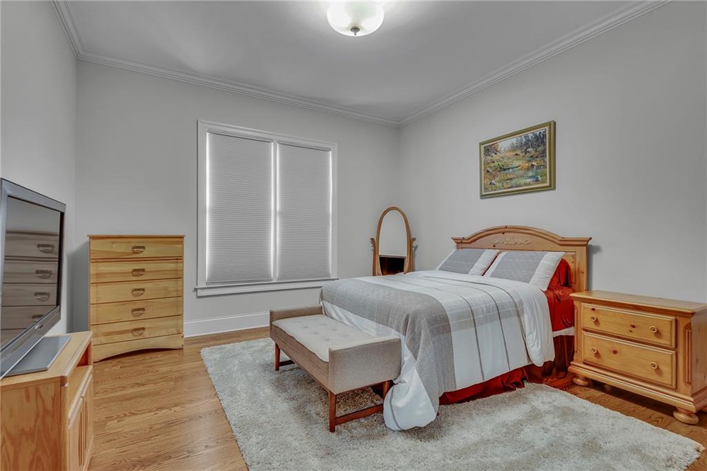 165 Highland Oaks Court