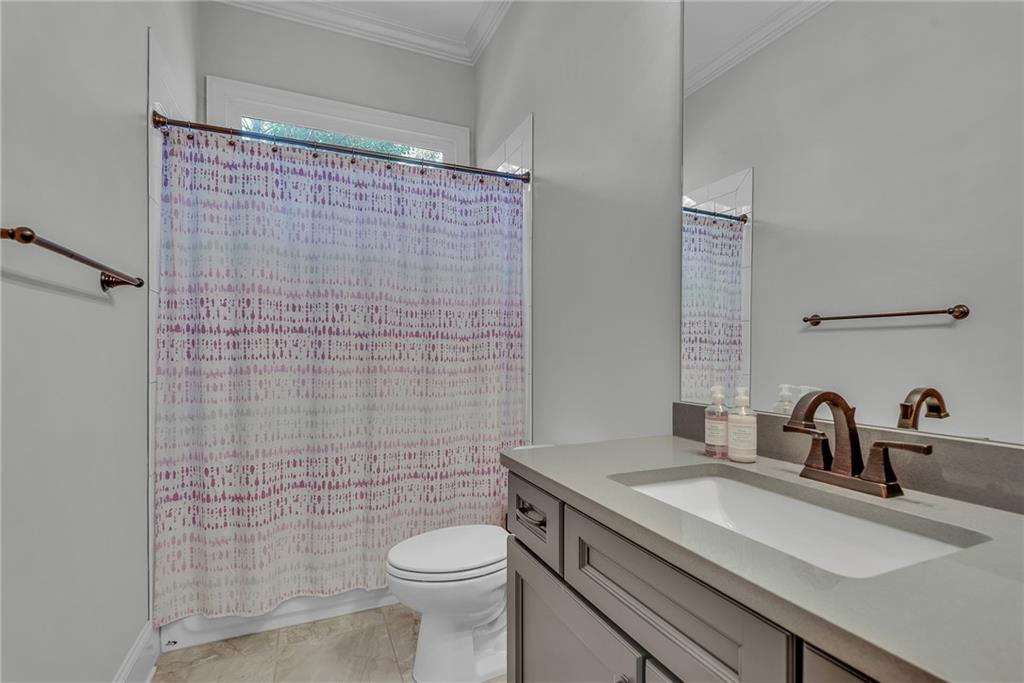 165 Highland Oaks Court