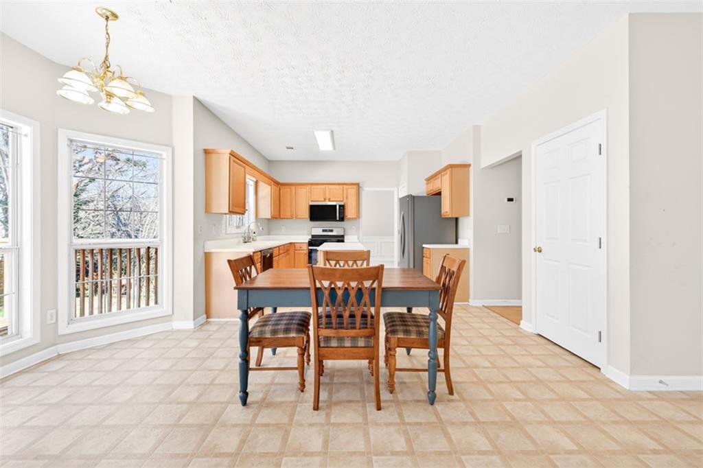 1585 Highland Farm Drive