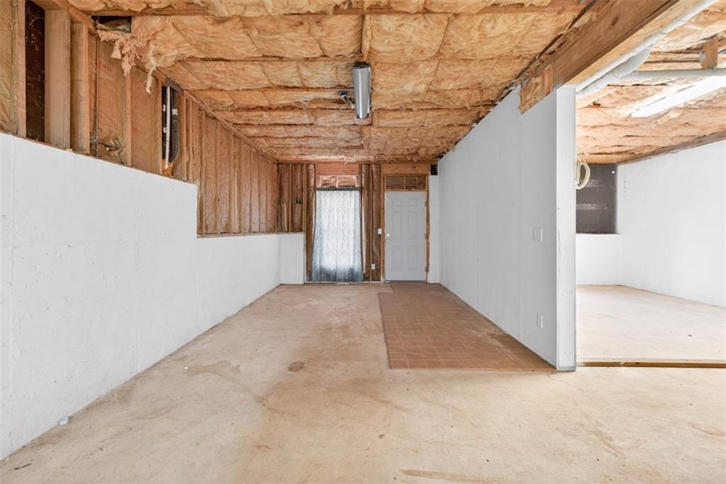 1585 Highland Farm Drive