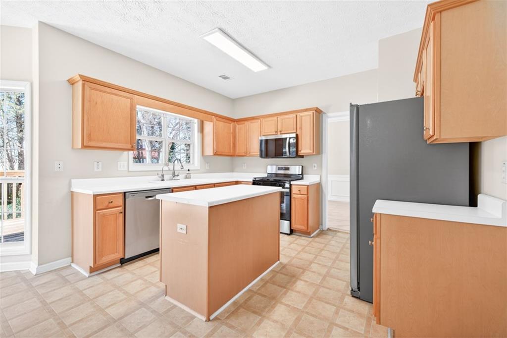 1585 Highland Farm Drive