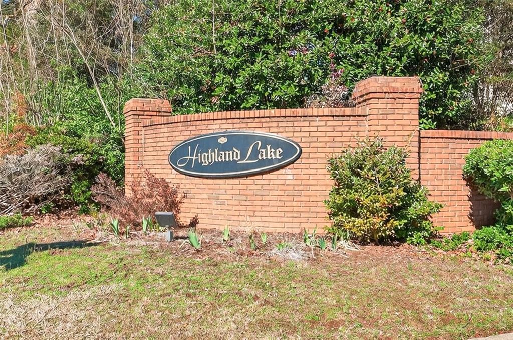 1585 Highland Farm Drive