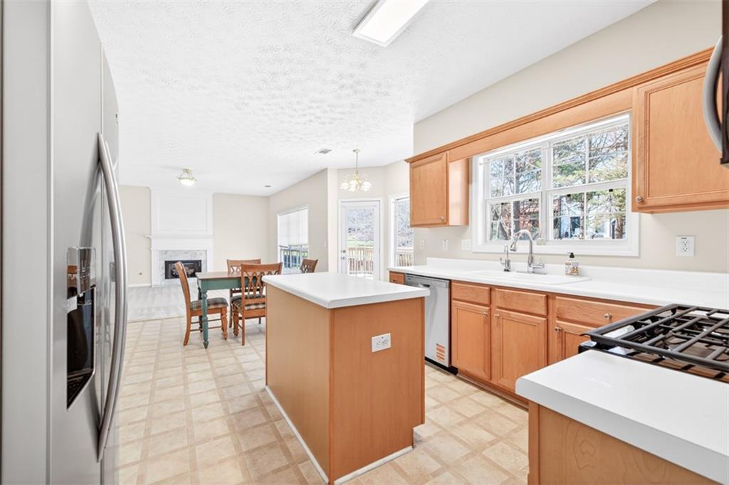 1585 Highland Farm Drive