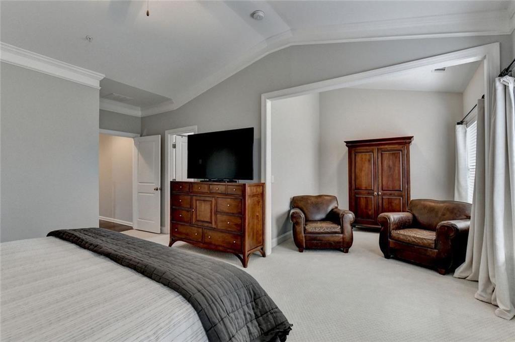 2640 Vintage Drive