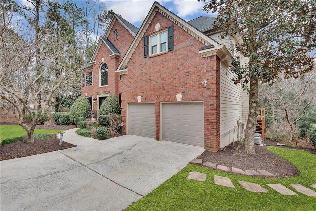 520 Fawn Run