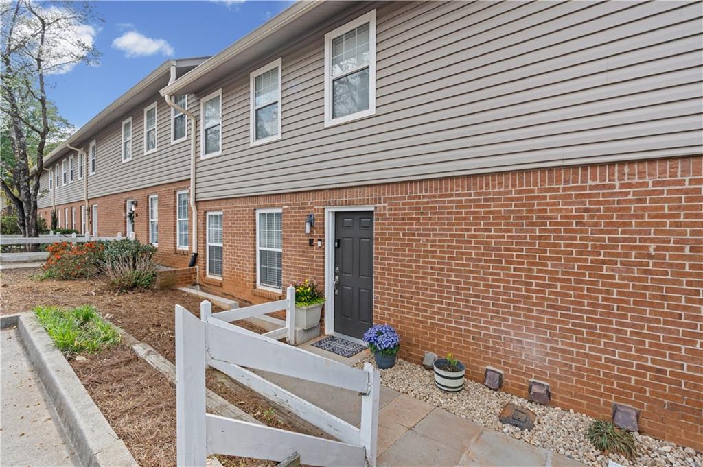 7750 Roswell Road Unit 9E
