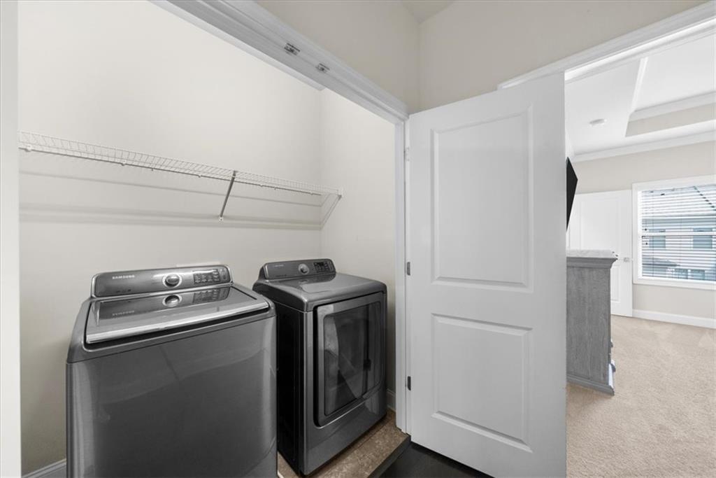 1097 Township Square