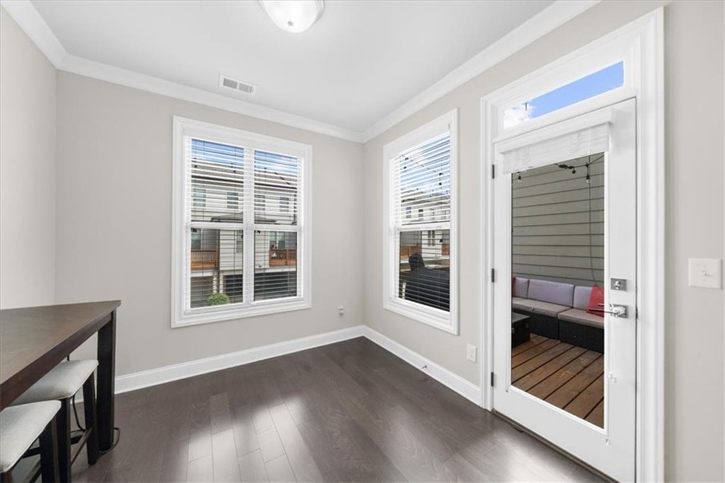 1097 Township Square