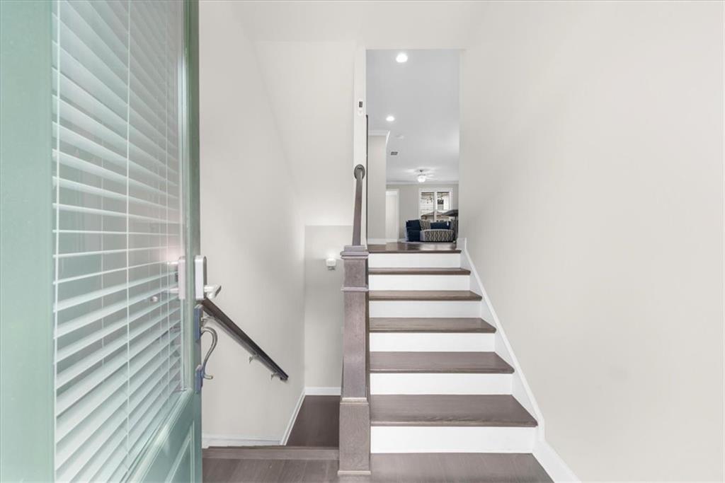 1097 Township Square