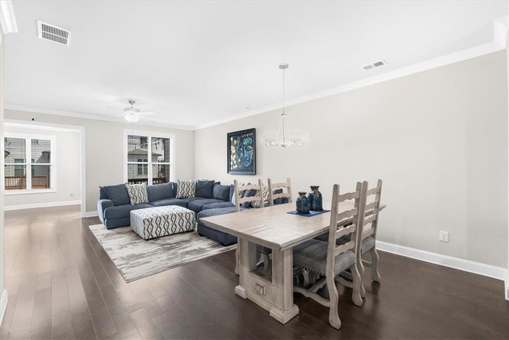 1097 Township Square