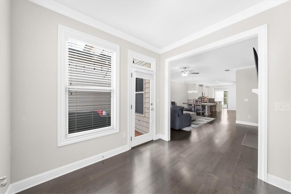 1097 Township Square