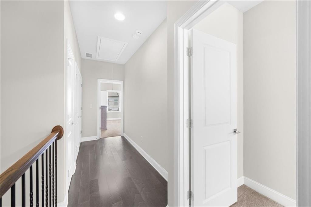 1097 Township Square