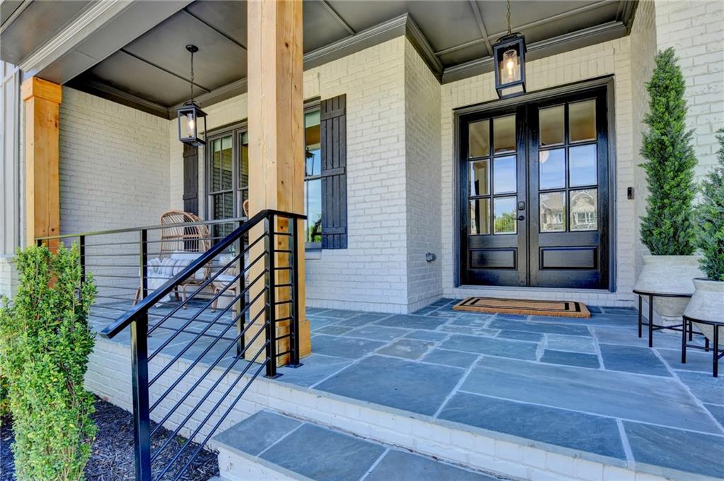 1370 Rumson Lane