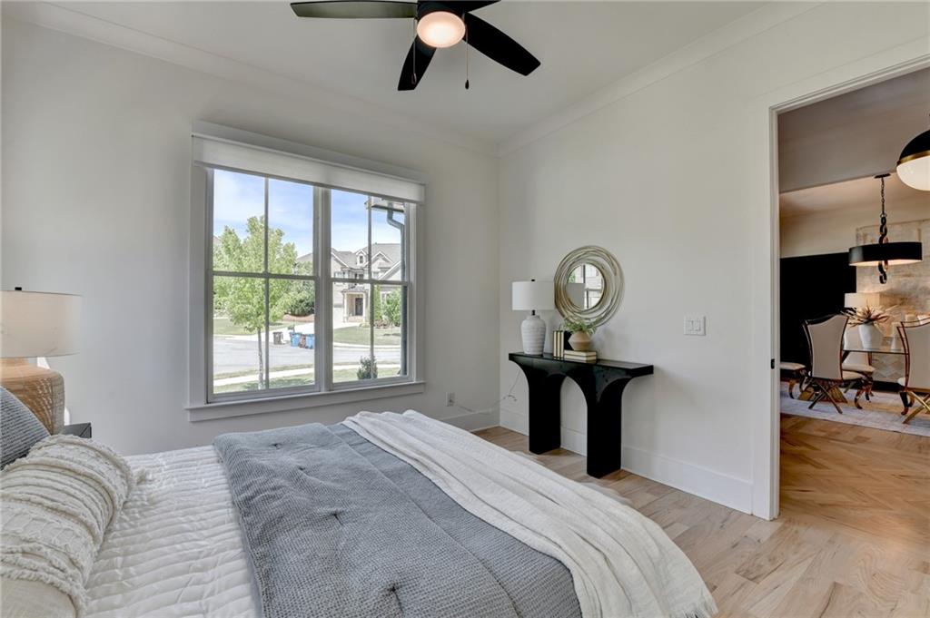 1370 Rumson Lane