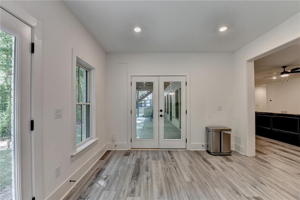 1370 Rumson Lane