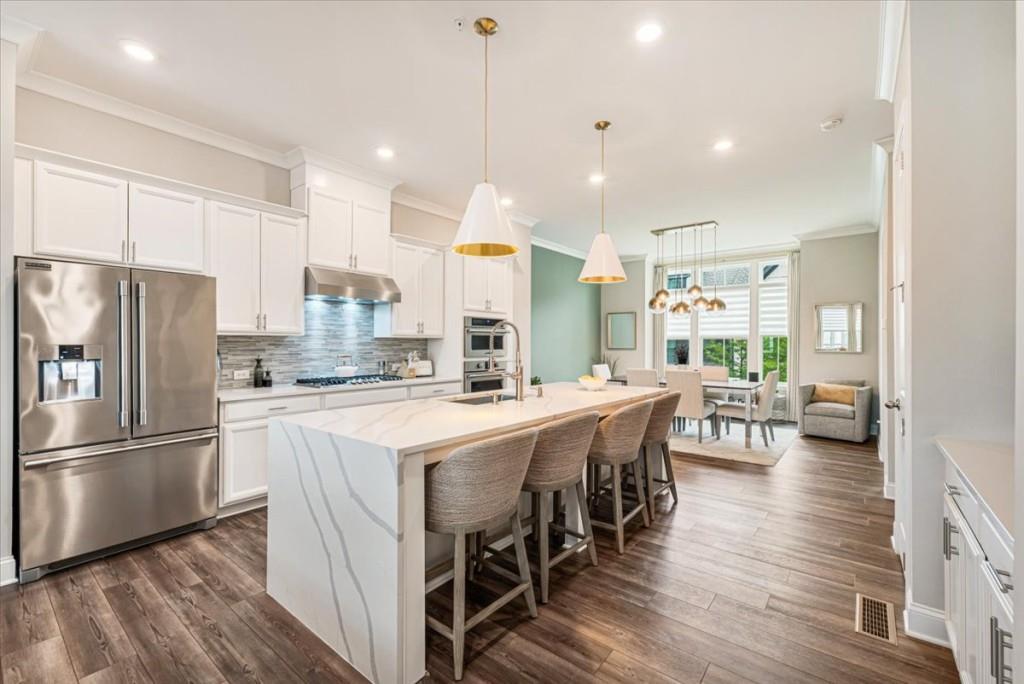 935 Catamaran Court
