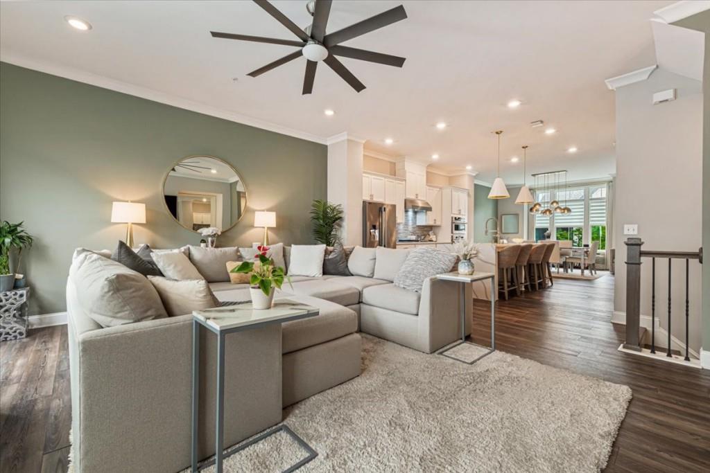 935 Catamaran Court