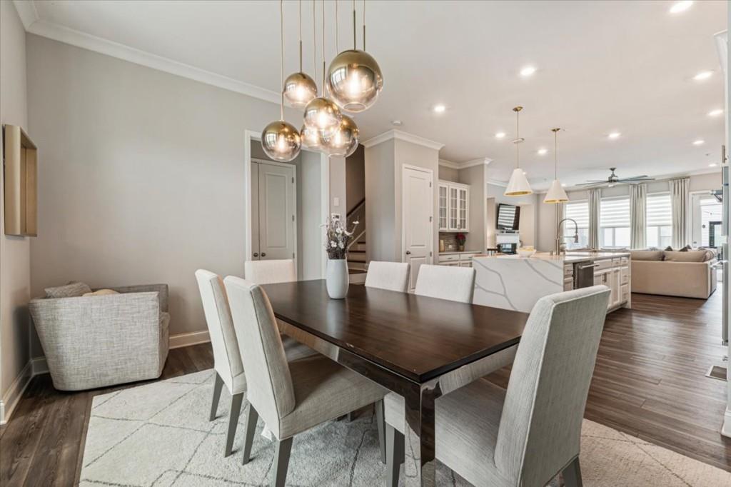 935 Catamaran Court