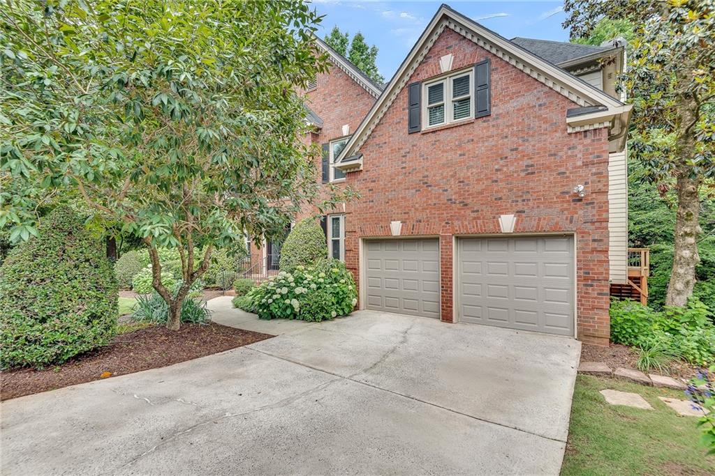 520 Fawn Run
