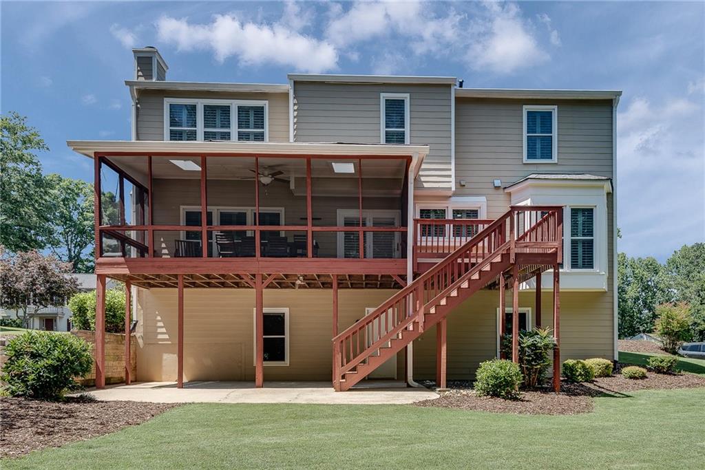 6551 Maid Marion Close