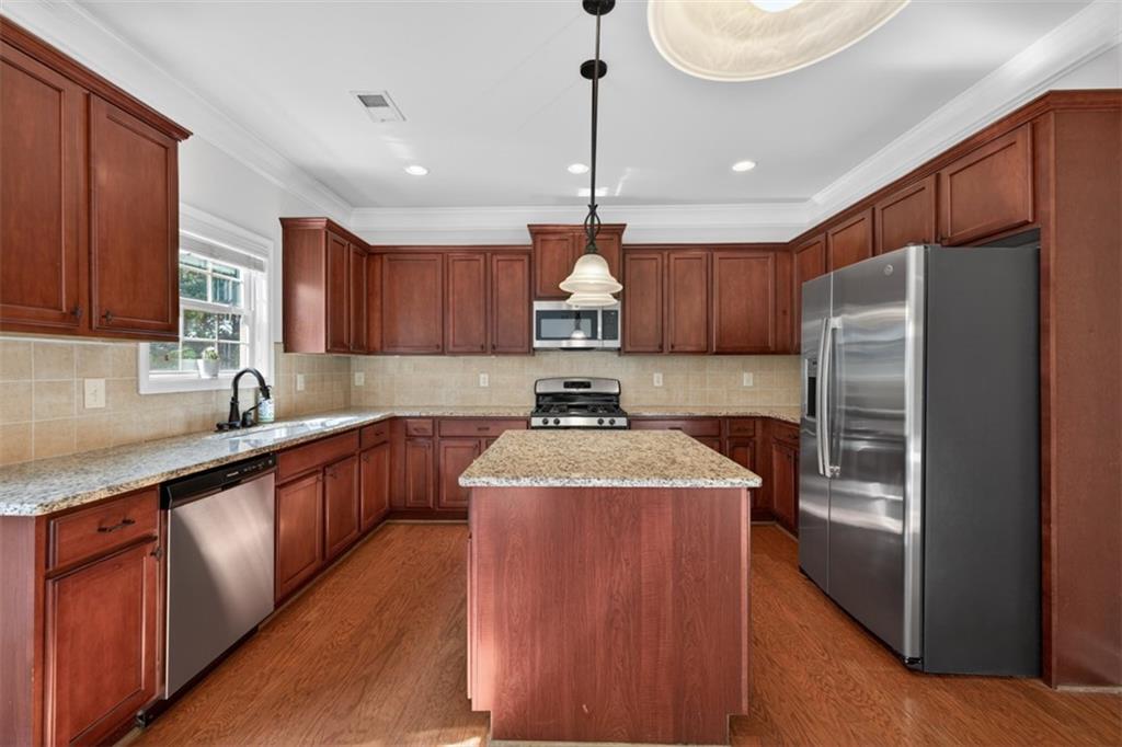 1588 Centerville Drive