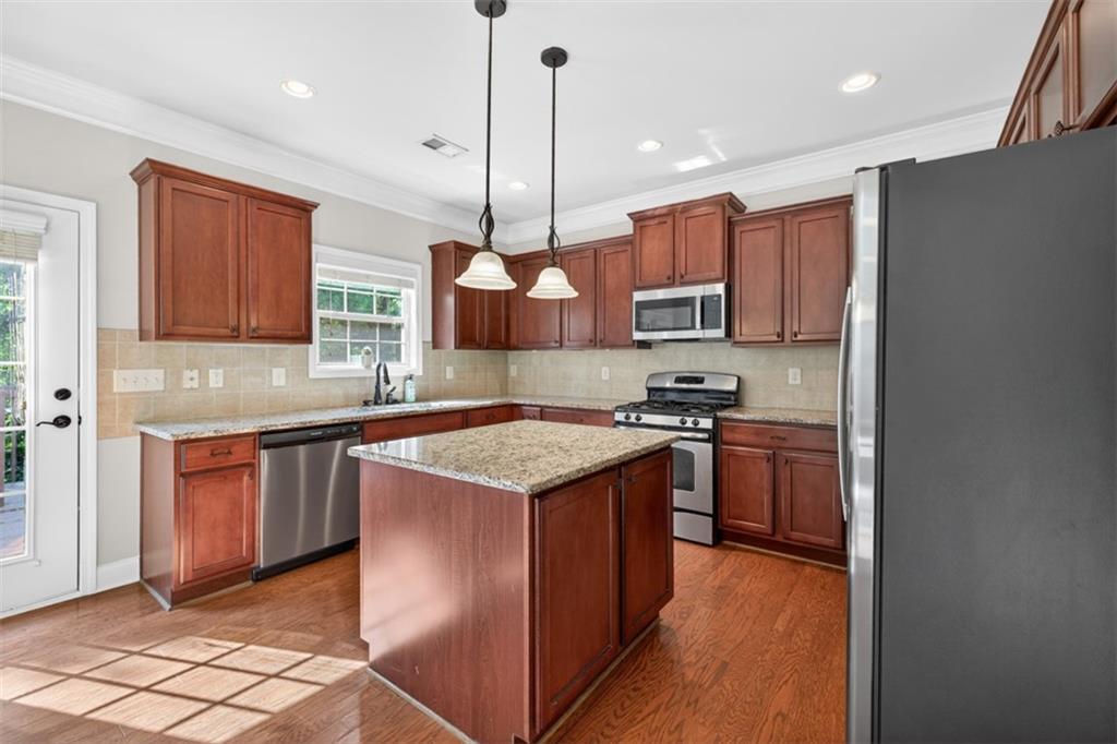 1588 Centerville Drive