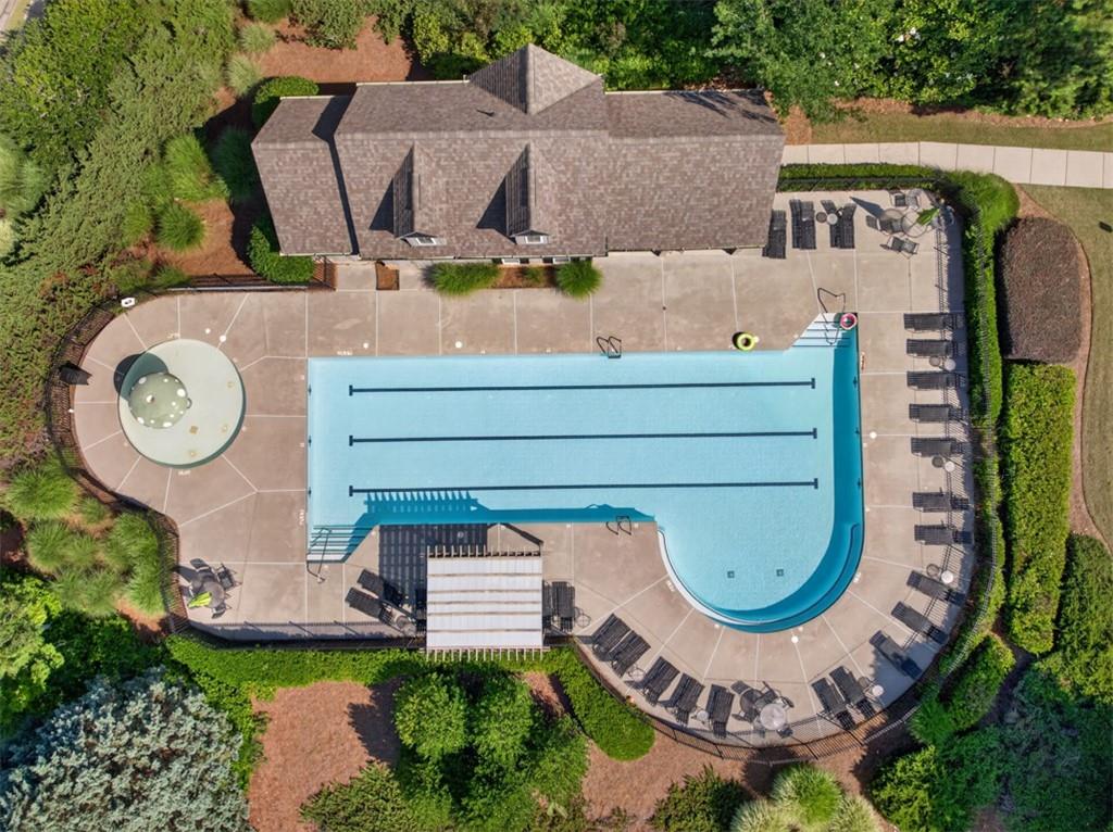 1588 Centerville Drive
