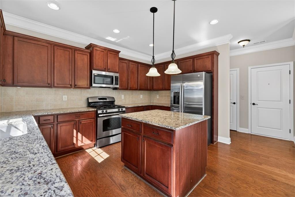 1588 Centerville Drive