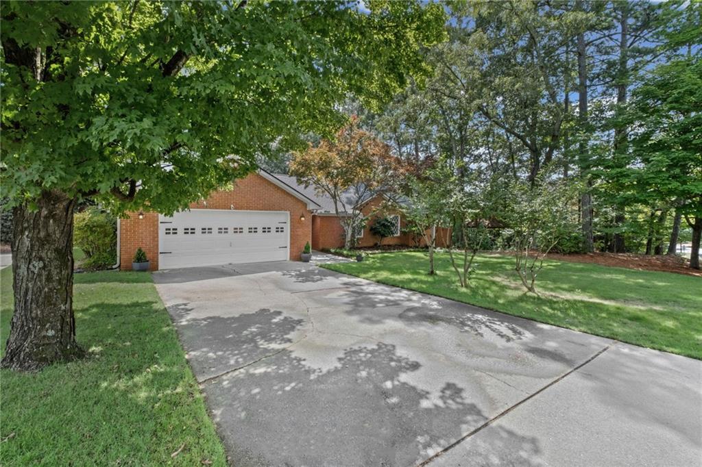 2665 Shadow Pine Drive