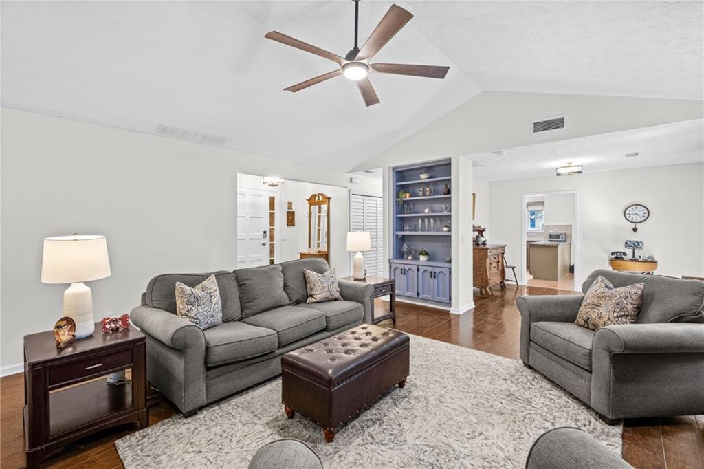 2665 Shadow Pine Drive