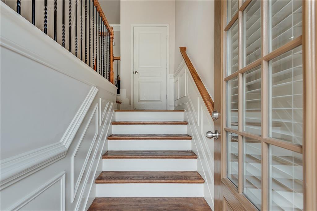 9005 Woodland Trail