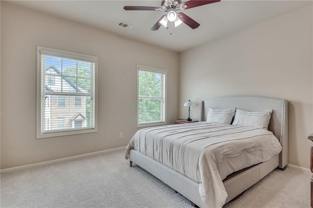 9005 Woodland Trail