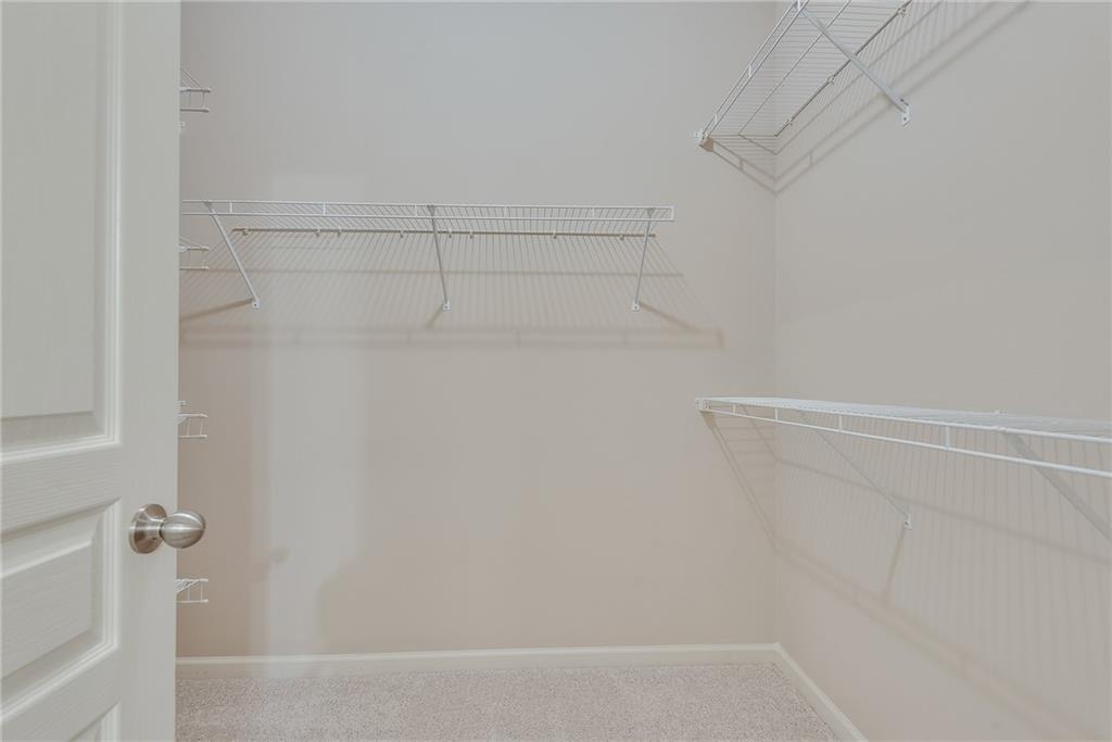 9005 Woodland Trail