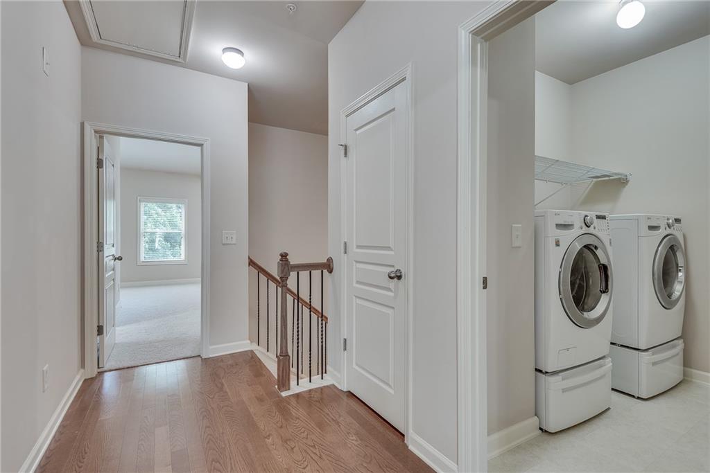 9005 Woodland Trail