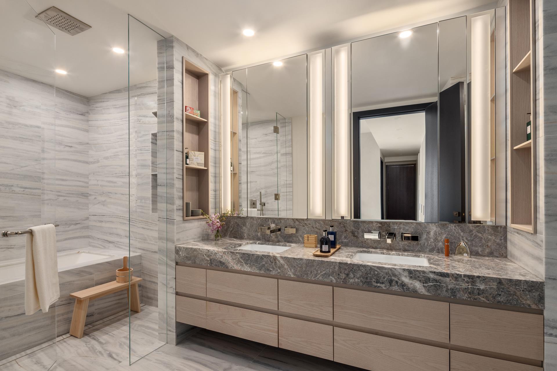 125 GREENWICH Street 38C