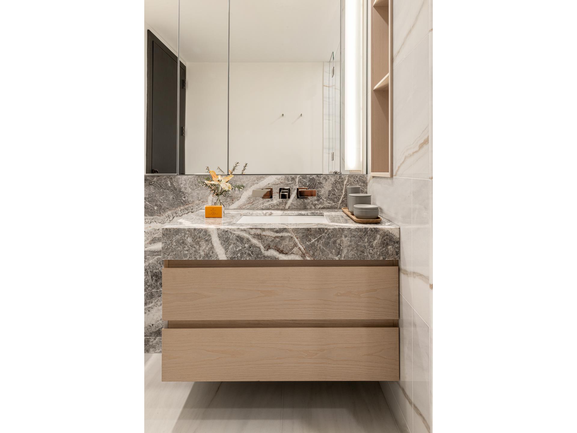 125 GREENWICH Street 39C