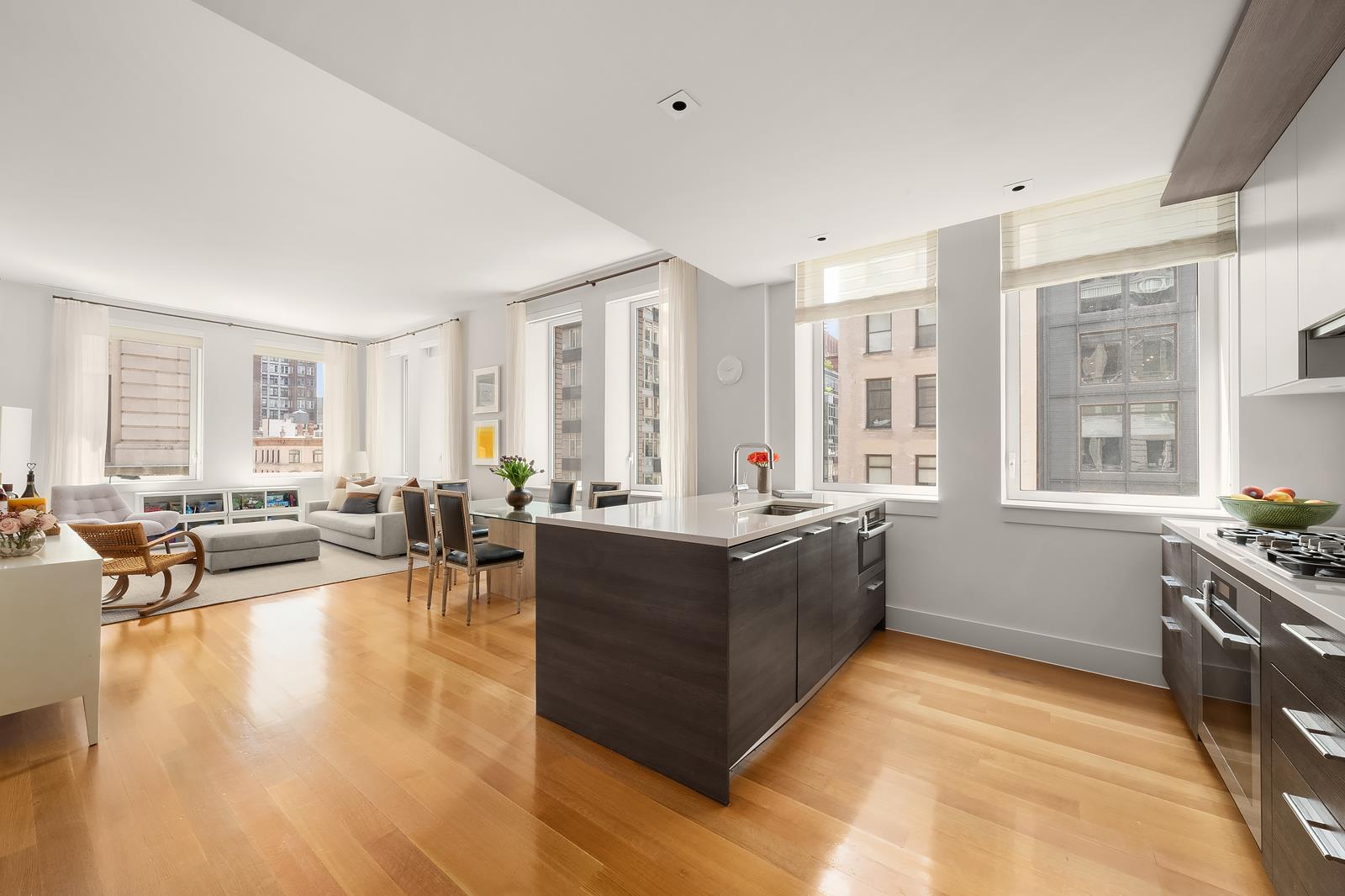 101 LEONARD Street 6B