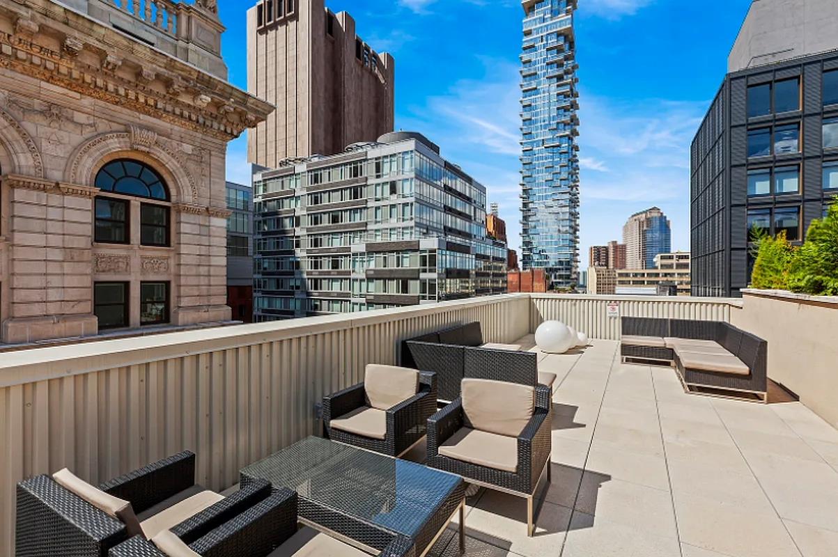 101 LEONARD Street 6B
