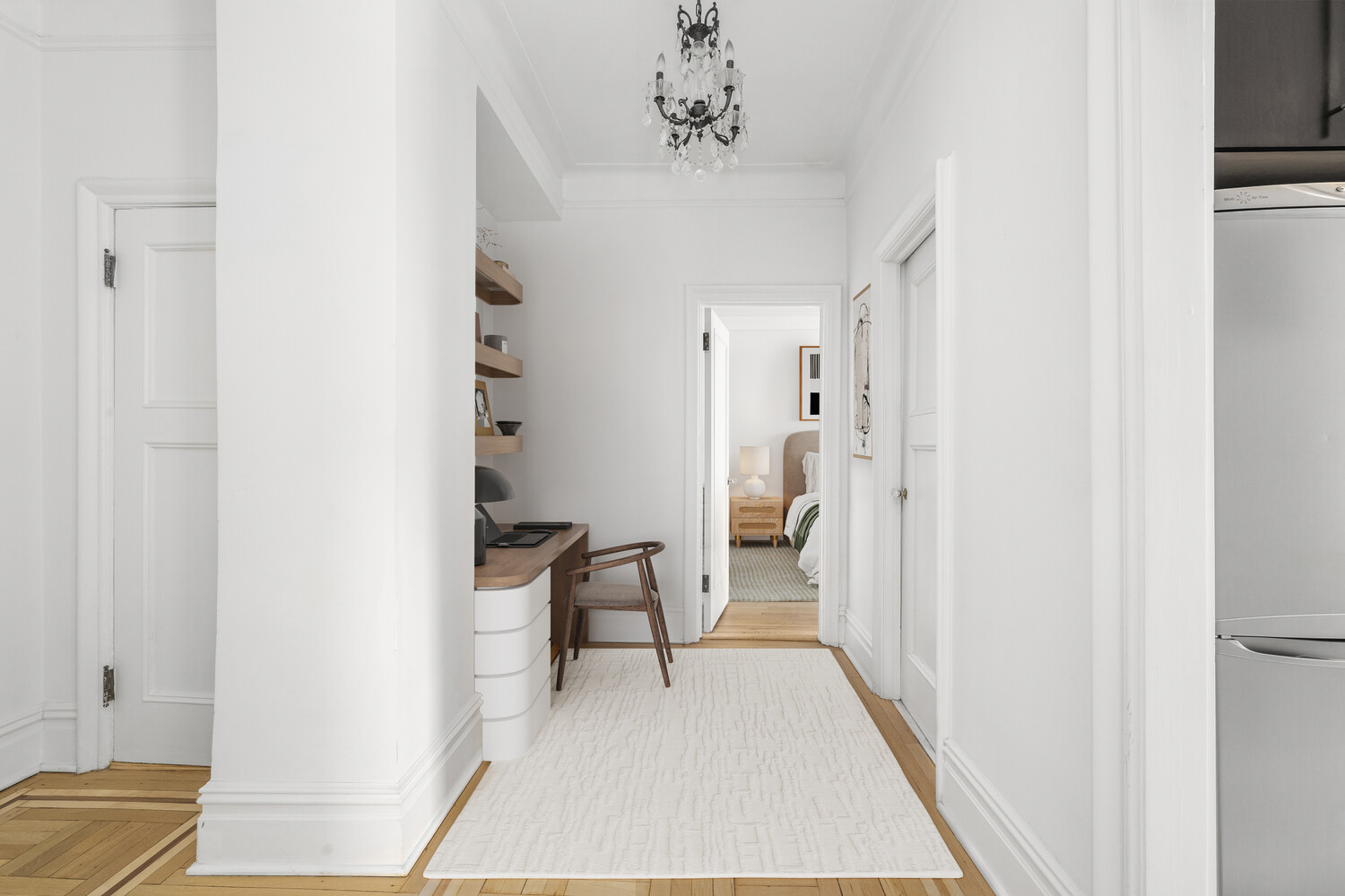 790 RIVERSIDE Drive 1P