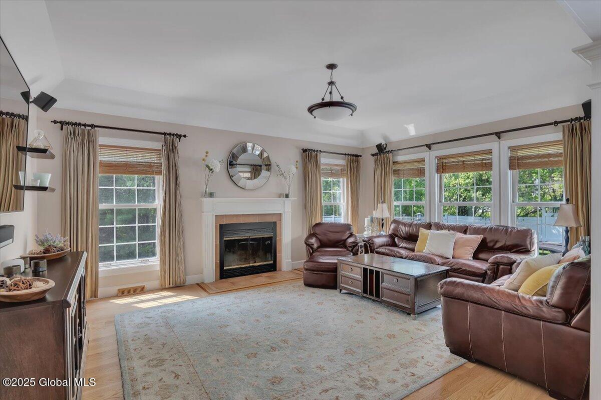 1901 Heritage Road