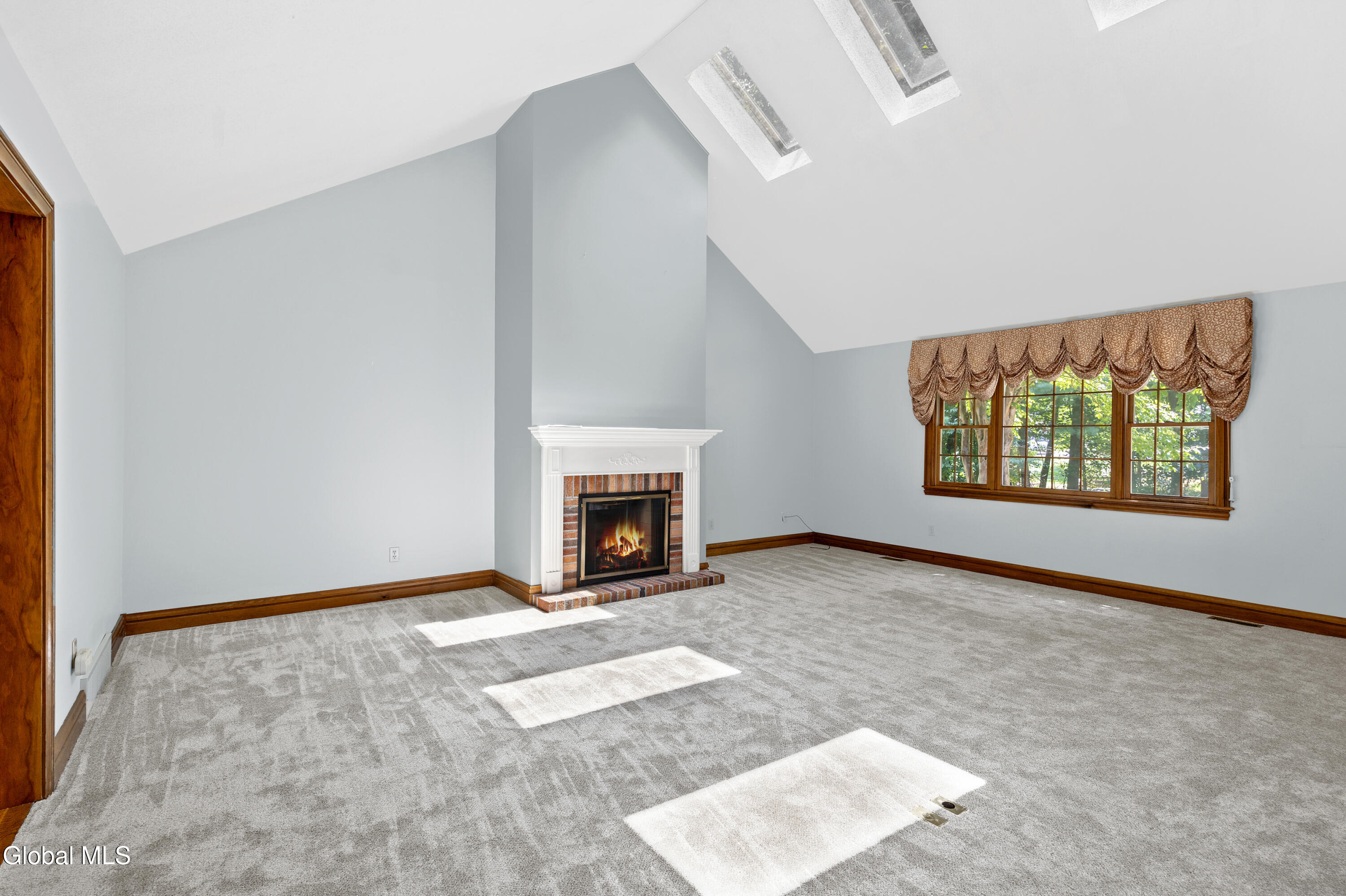 114 Equinox Drive