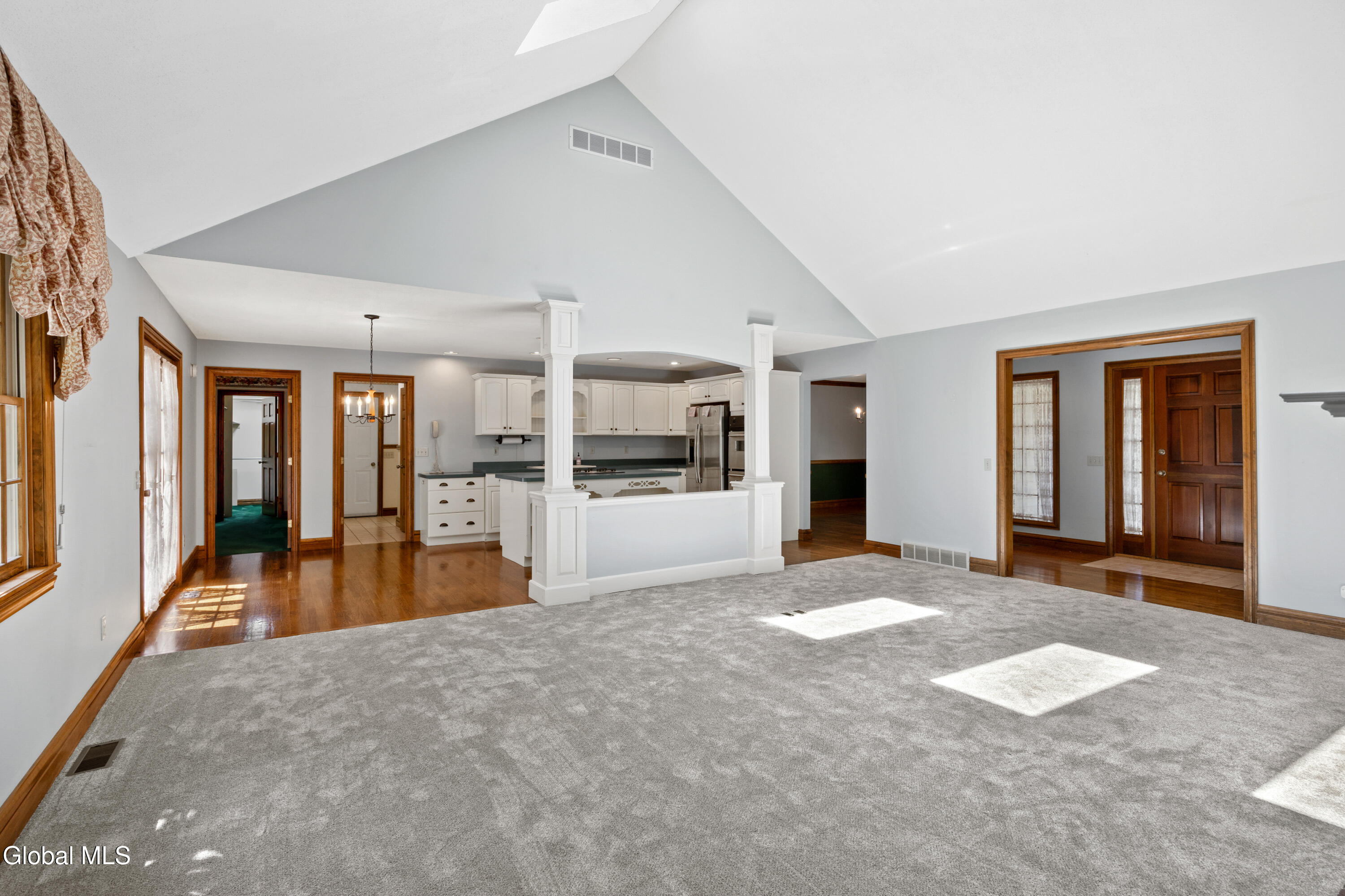 114 Equinox Drive