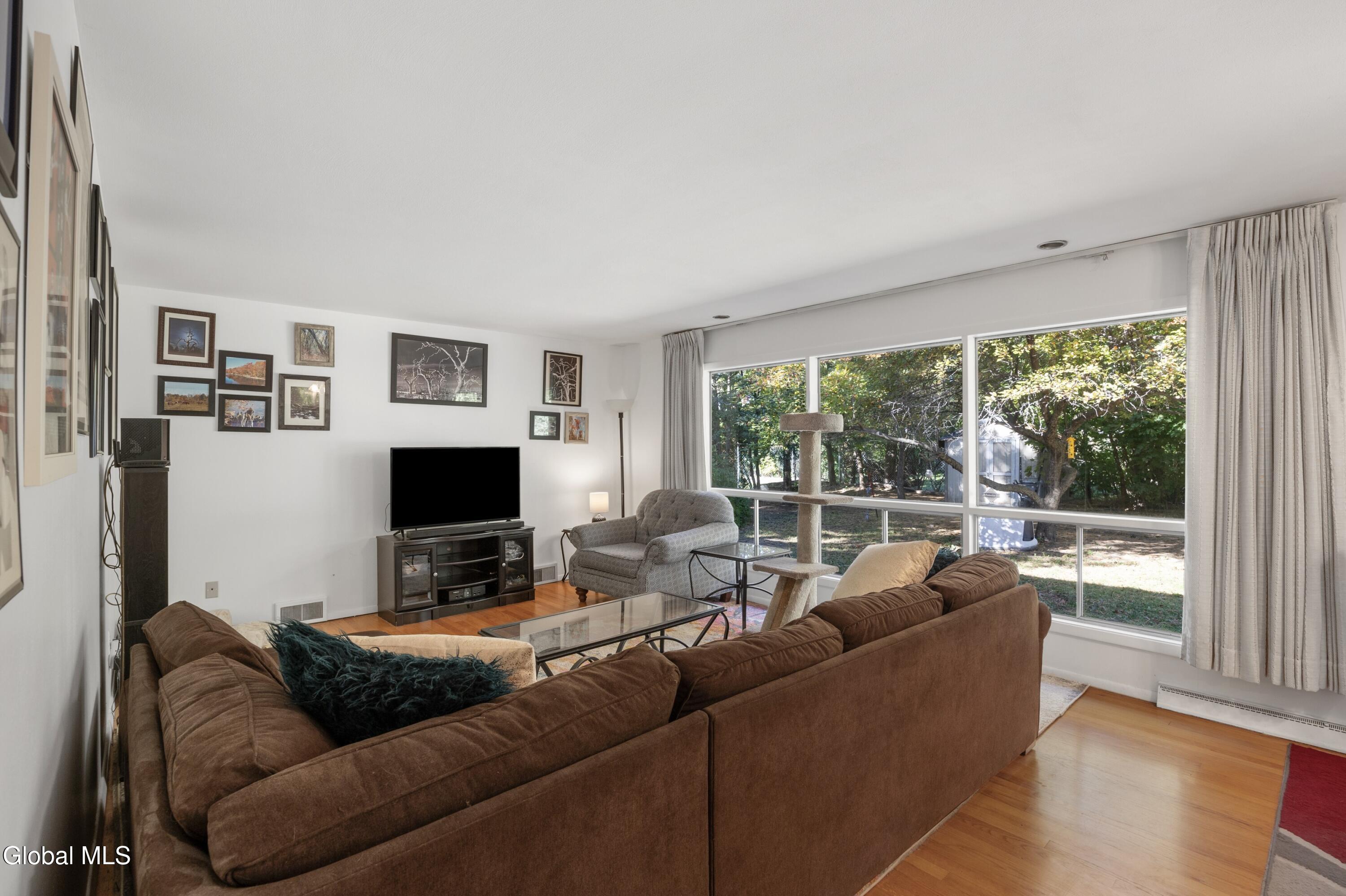 92 Homestead Avenue, Albany